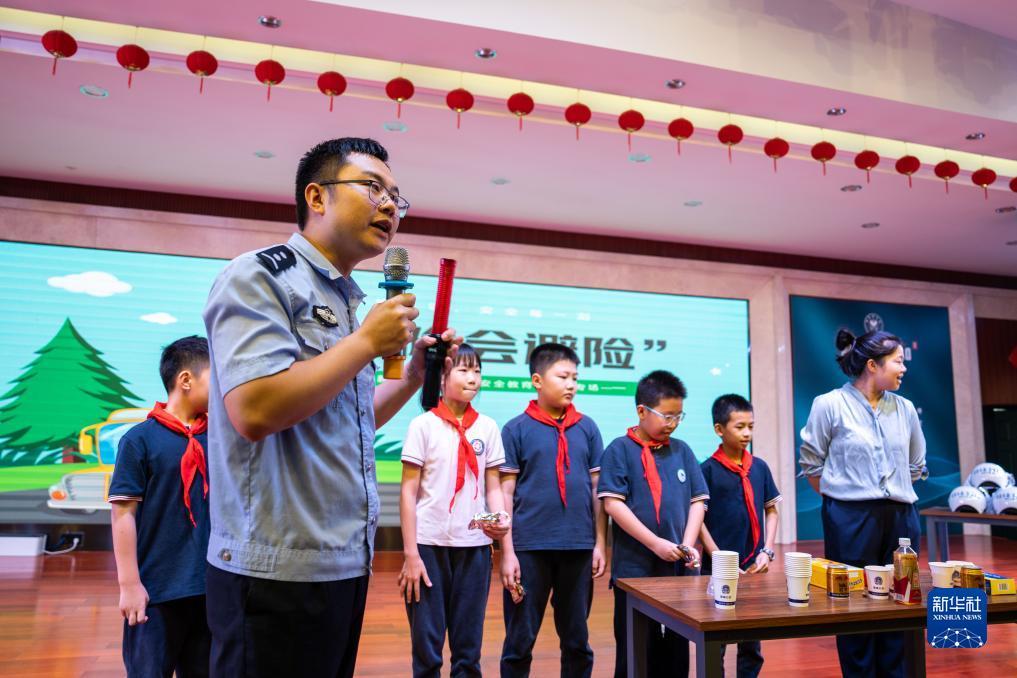 神人棋牌官网